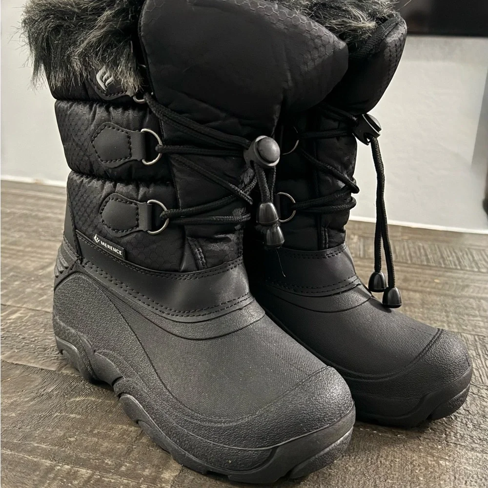 NWT CIOR Toddler Snow Boots Waterproof Black Faux Fur Winter Size 2
